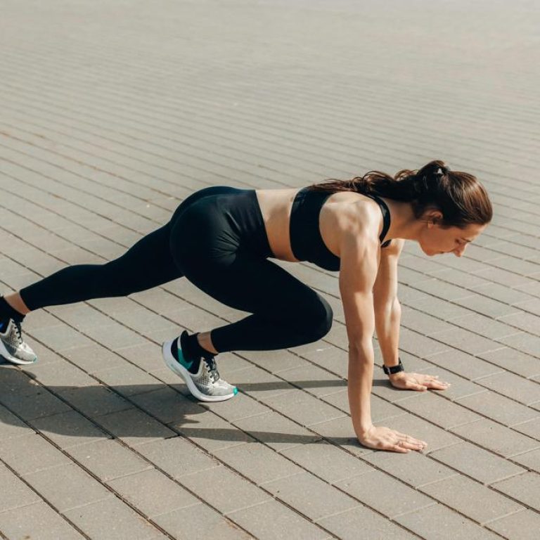 Ab-workout-f3762bca0c3144608c2bfd0d1cbe501f